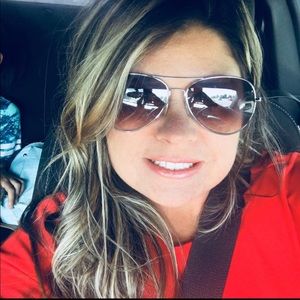 Meet your Posher, Mandy